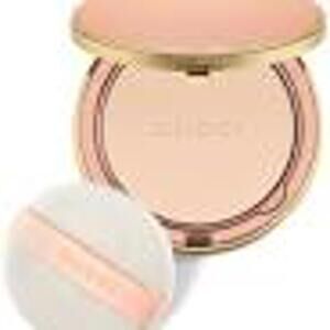 Gucci's Poudre De Beauté Mat Naturel Face Powder open no puff